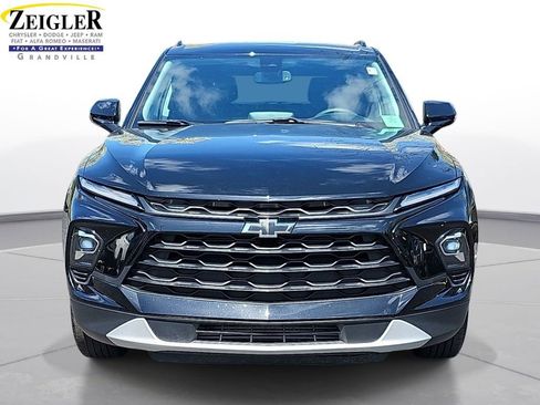 Used 2023 Chevrolet Blazer LT w/ Convenience Package AWD/4WD image 2