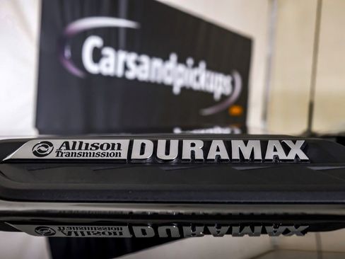 Used 2025 Chevrolet Silverado 2500 ZR2 w/ Technology Package image 44