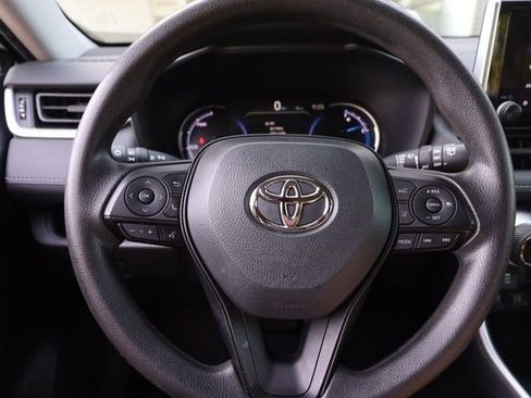 Used 2023 Toyota RAV4 AWD Hybrid image 10