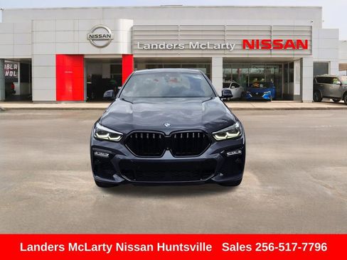 Used 2021 BMW X6 xDrive40i w/ M Sport Package AWD/4WD image 11