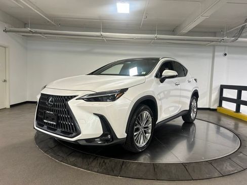Used 2022 Lexus NX 350 AWD image 4