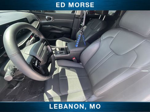 Used 2026 Kia Sorento S FWD image 18