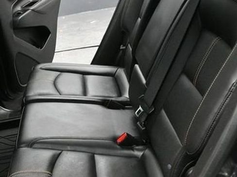 Used 2022 Chevrolet Equinox Premier w/ LPO, Floor Liner Package image 17