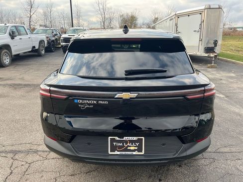 New 2026 Chevrolet Equinox EV LT w/ Comfort Package image 6