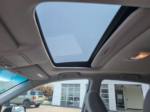 Used 2011 Honda CR-V EX image 27