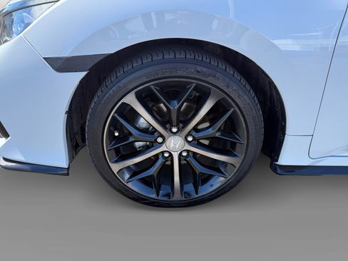 Used 2021 Honda Civic Sport image 9