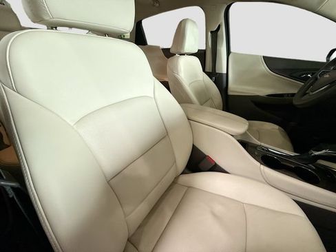 Used 2023 Chevrolet Malibu LT FWD image 29