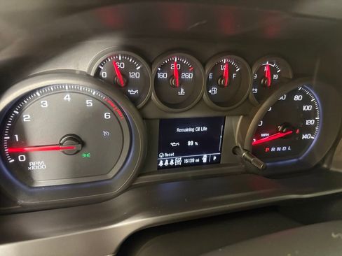 Used 2025 Chevrolet Silverado 2500 Custom w/ Custom Value Package image 30