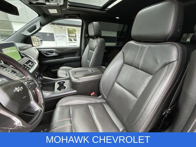 Certified 2022 Chevrolet Suburban RST w/ Luxury Package AWD/4WD image 20