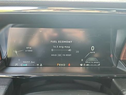 Used 2021 Lincoln Navigator Reserve AWD/4WD image 14