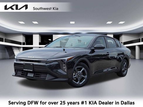 Certified 2026 Kia K4 LXS image 1