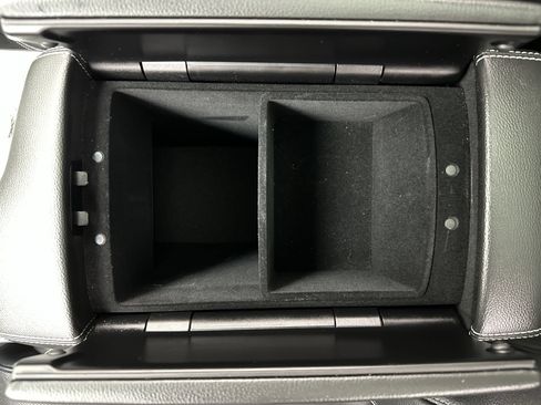 Certified 2026 Genesis GV80 3.5T Advanced AWD/4WD image 21