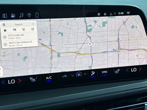 Used 2026 Chevrolet Traverse LT w/ Midnight/Sport Edition image 39