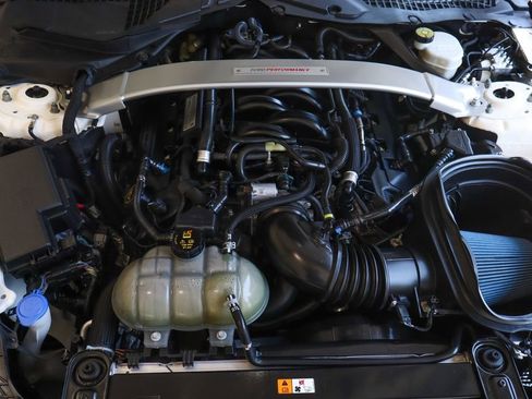 Used 2020 Ford Mustang Shelby GT350 w/ Technology Package RWD image 62