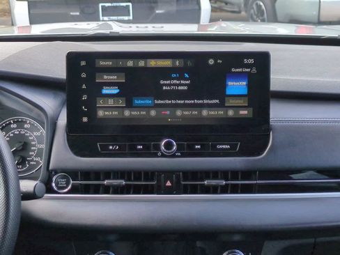Used 2025 Mitsubishi Outlander SE FWD image 17