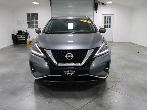 Used 2023 Nissan Murano SV image 3