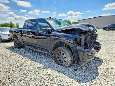 Used 2023 RAM 2500 Laramie AWD/4WD image 4