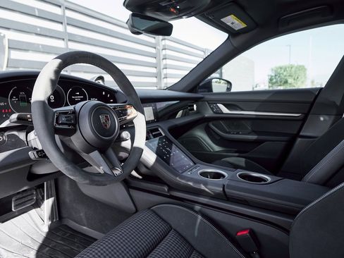 Used 2025 Porsche Taycan 4S w/ Premium Package image 2