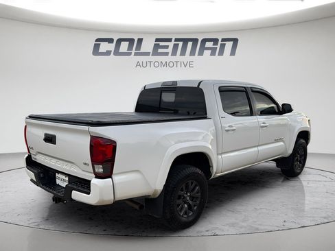 Used 2023 Toyota Tacoma SR5 w/ Technology Package AWD/4WD image 5