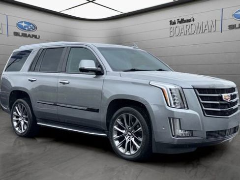 Used 2019 Cadillac Escalade Luxury w/ Escalade Sport Edition AWD/4WD image 1
