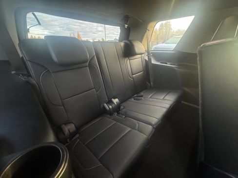 Used 2017 Chevrolet Tahoe LT image 14