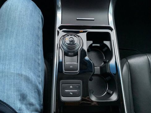 Certified 2020 Ford Edge Titanium w/ Cargo Accessory Package image 14