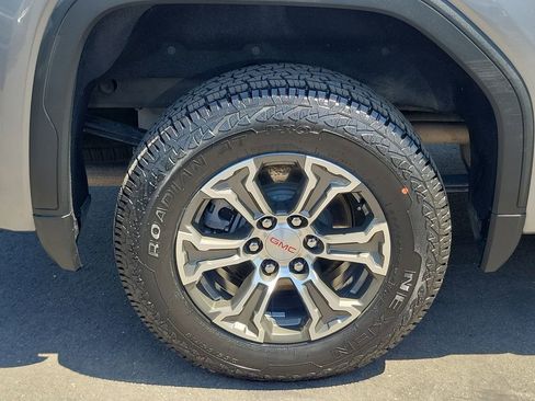 Used 2021 GMC Sierra 1500 SLT w/ SLT Convenience Package AWD/4WD image 6