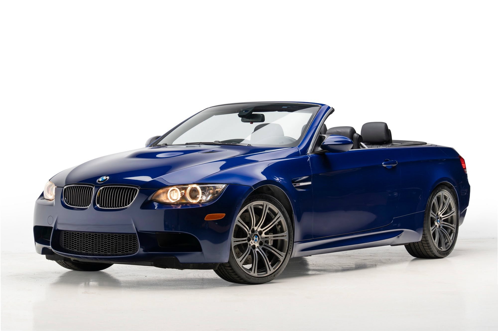 Used 2008 BMW M3 Convertible RWD image 2