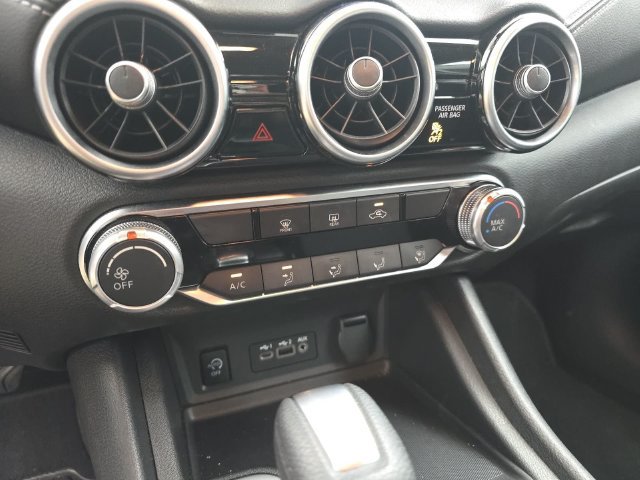 Used 2024 Nissan Sentra SV FWD image 20