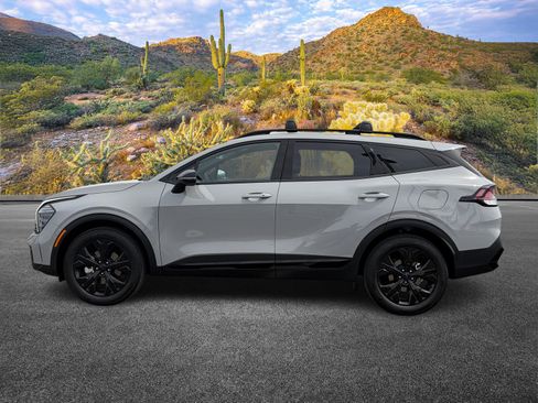 Used 2025 Kia Sportage X-Line AWD/4WD image 7