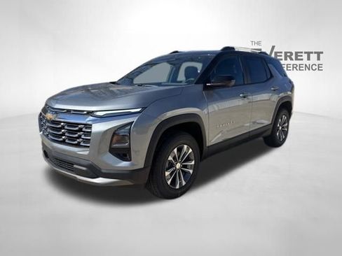 New 2026 Chevrolet Equinox LT w/ Convenience Package II image 3