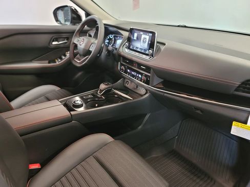 New 2026 Nissan Rogue SV image 23