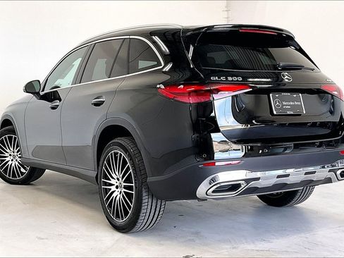 New 2026 Mercedes-Benz GLC 300 4MATIC image 12