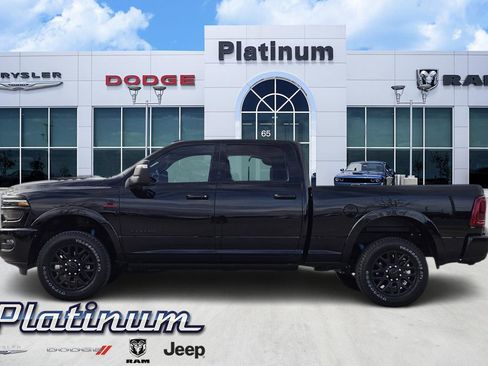 Used 2025 RAM 2500 Limited image 3