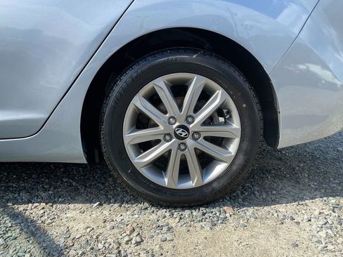 Used 2016 Hyundai Elantra SE w/ Option Group 02 image 30