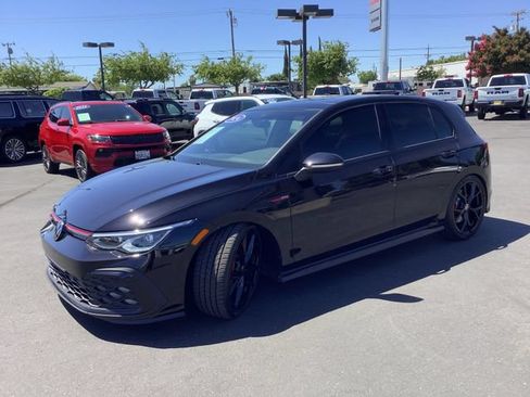 Used 2024 Volkswagen GTI SE FWD image 5
