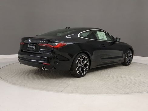New 2026 BMW 430i Coupe w/ Parking Assistance Package image 7