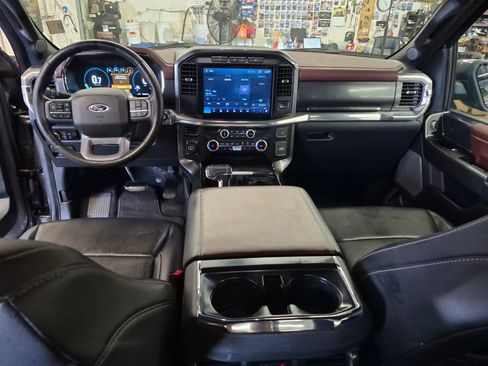 Used 2023 Ford F150 Lariat w/ Equipment Group 502A High AWD/4WD image 18