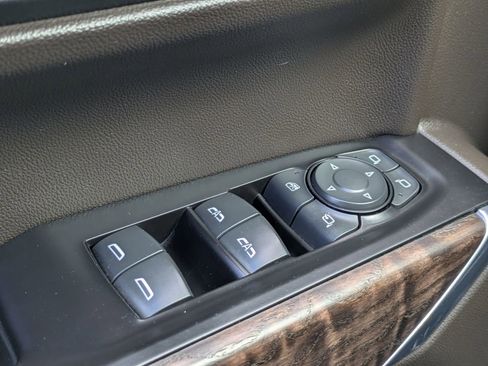 Used 2020 GMC Sierra 1500 Denali w/ Denali Premium Package image 23