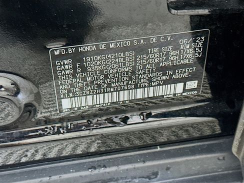 Used 2024 Honda HR-V LX image 12