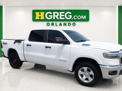 Used 2025 RAM 1500 Lone Star AWD/4WD image 4