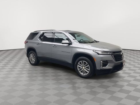 Certified 2023 Chevrolet Traverse LT w/ Midnight/Sport Edition image 37