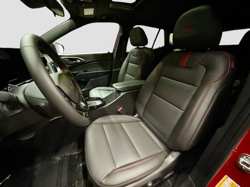 New 2026 Chevrolet Trax RS w/ Sunroof Package FWD image 25