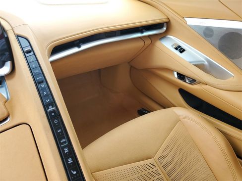 Certified 2021 Chevrolet Corvette Stingray Premium Conv w/ Z51 Performance Package image 27