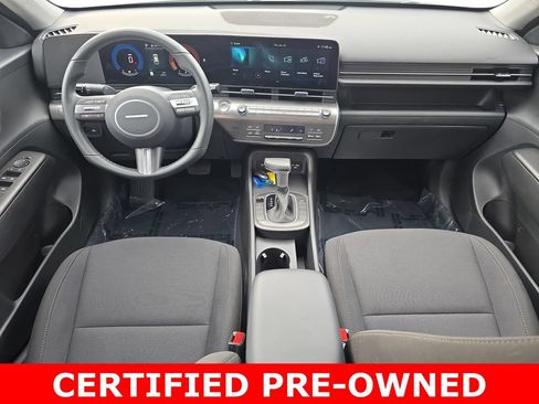 Used 2025 Hyundai Kona SEL AWD/4WD image 9