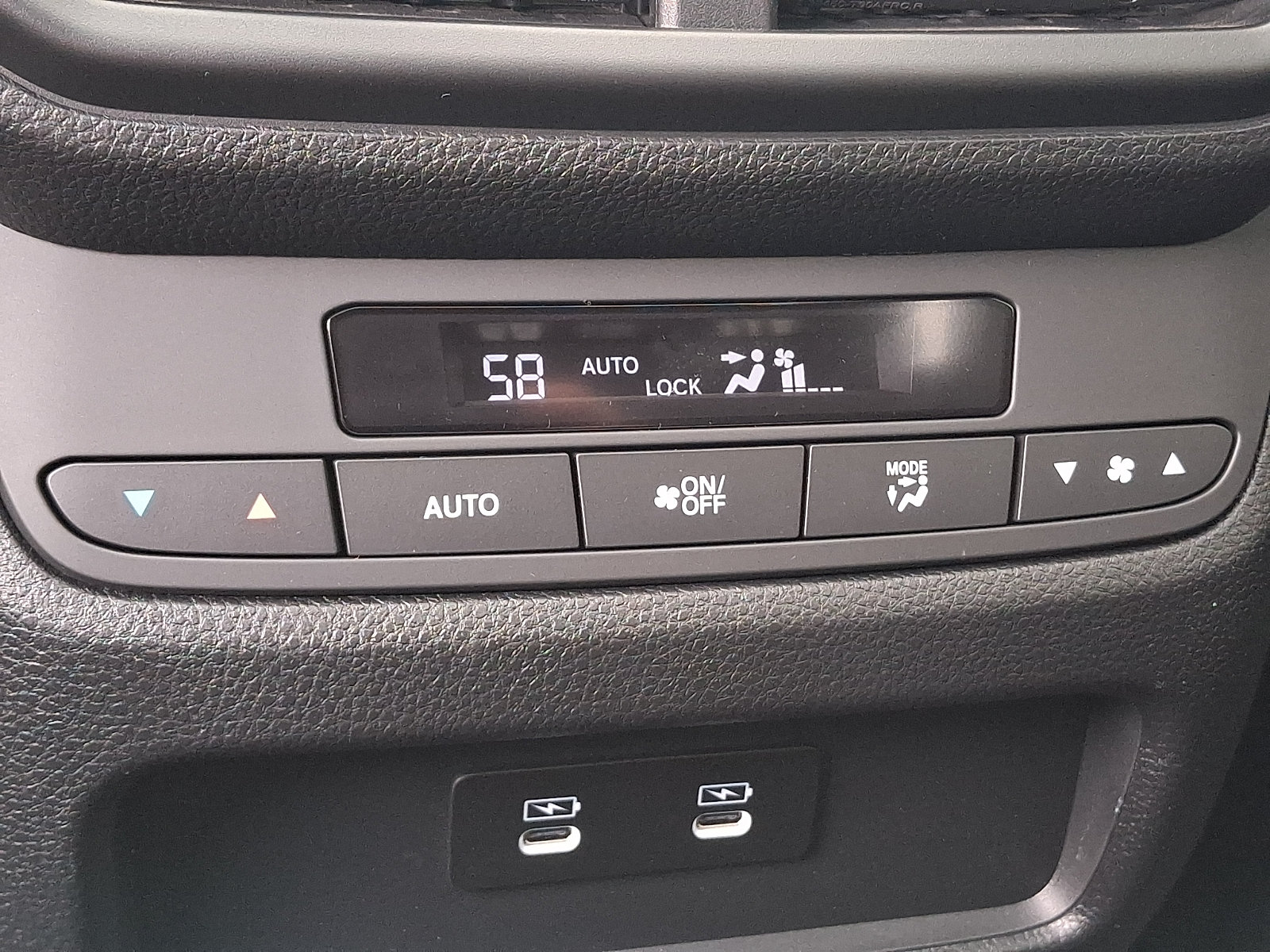 New 2026 Honda Pilot Touring image 11
