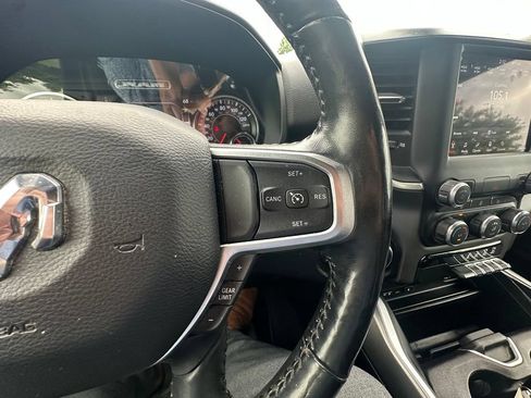 Used 2019 RAM 1500 Big Horn AWD/4WD image 18