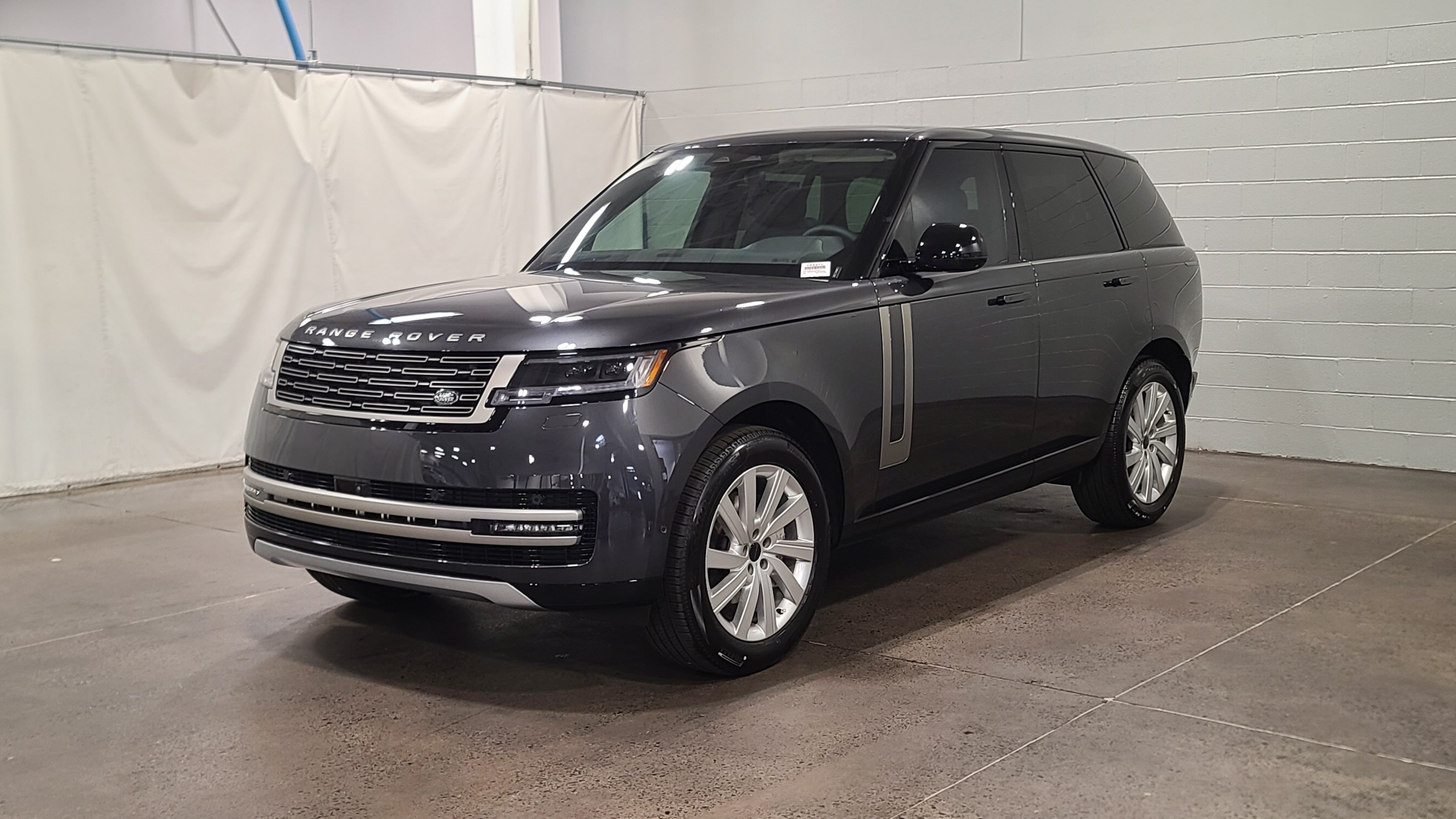 New 2026 Land Rover Range Rover SE AWD/4WD image 1