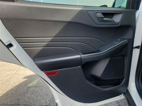 Used 2023 Ford Escape Active w/ Cold Weather Package FWD image 16