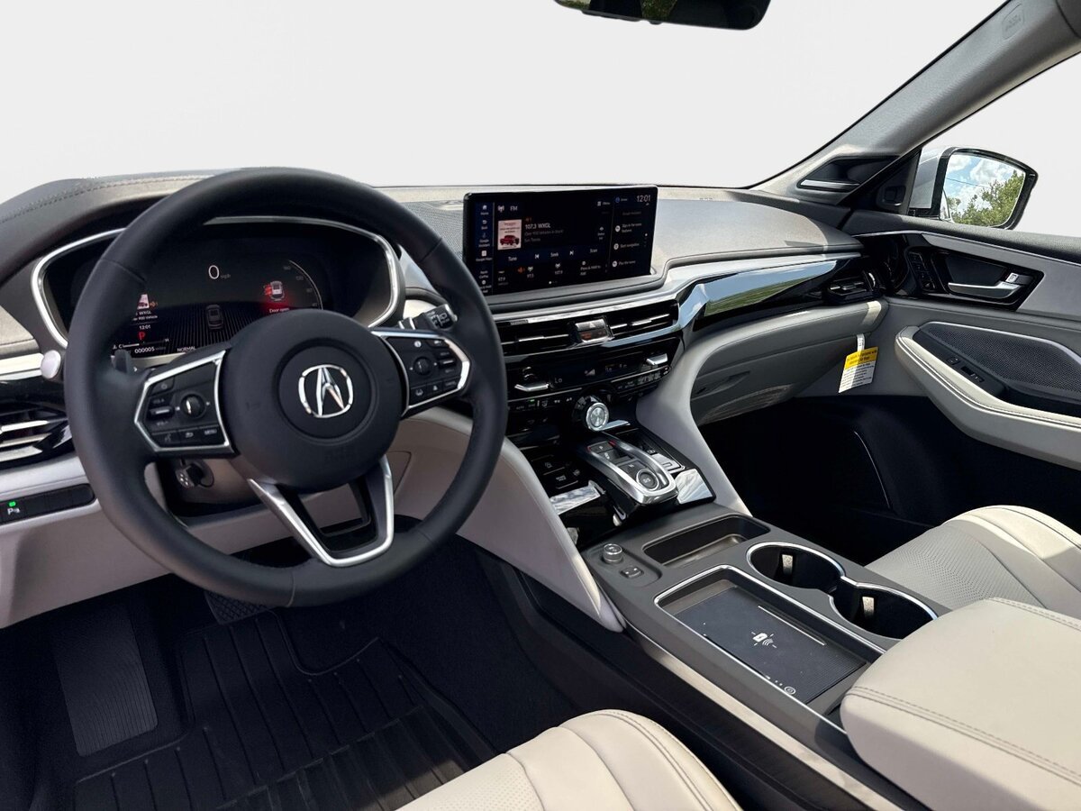 Used 2026 Acura MDX w/ Technology Package FWD image 16